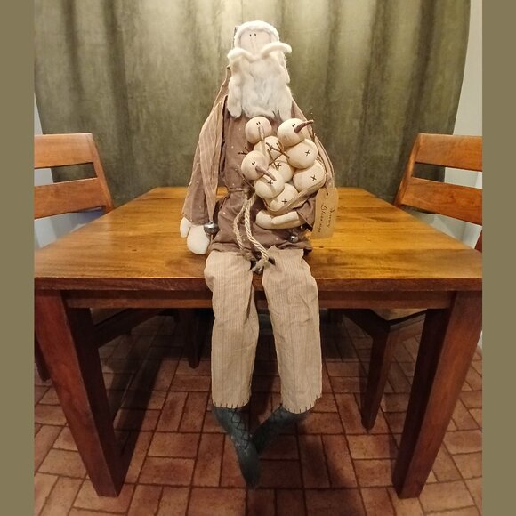 *RARE* Vintage “Honey and Me” Primitive Folk Art Santa & Snowmen Doll (NWT) - Picture 9 of 12